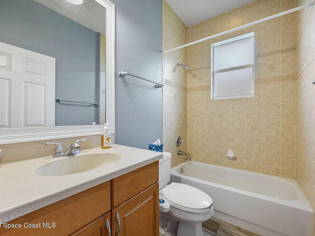 2542 Woodfield Circle, Melbourne, FL 32904