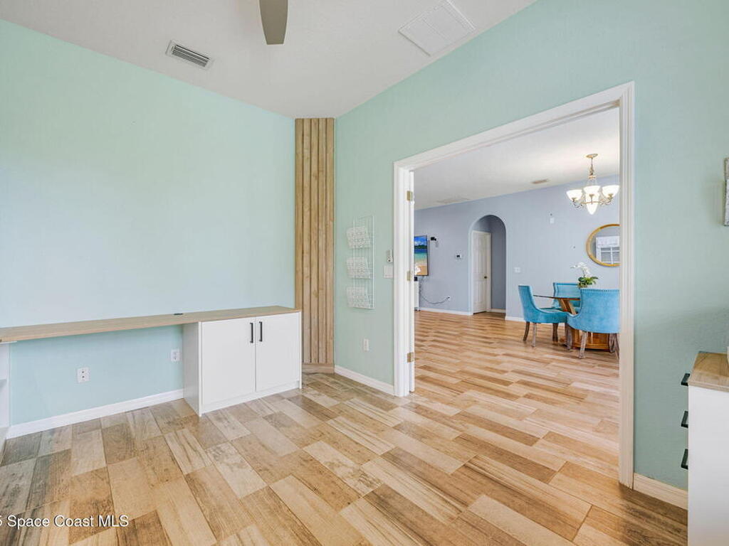 2542 Woodfield Circle, Melbourne, FL 32904