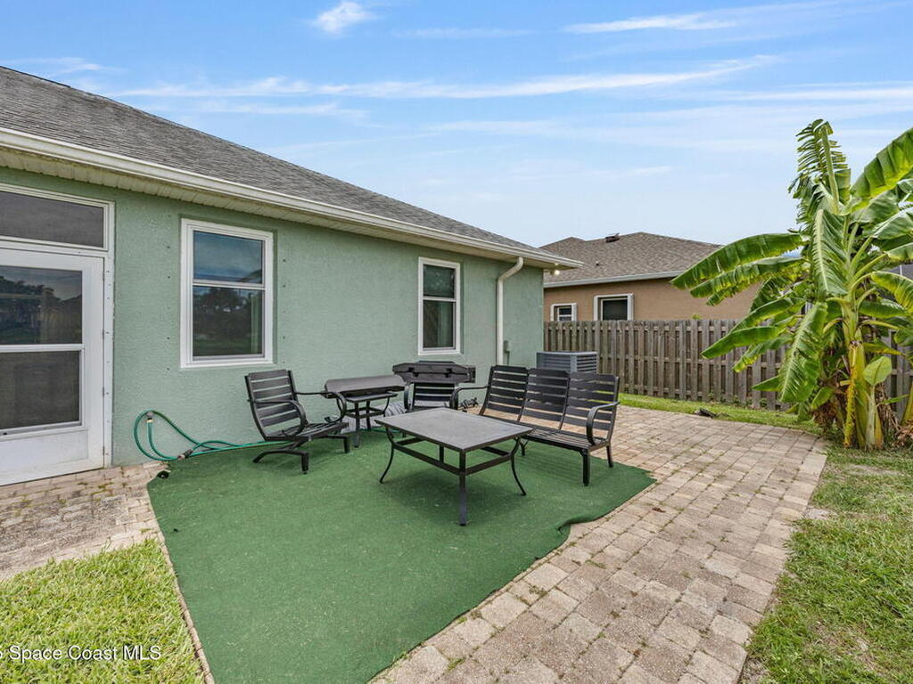 2542 Woodfield Circle, Melbourne, FL 32904