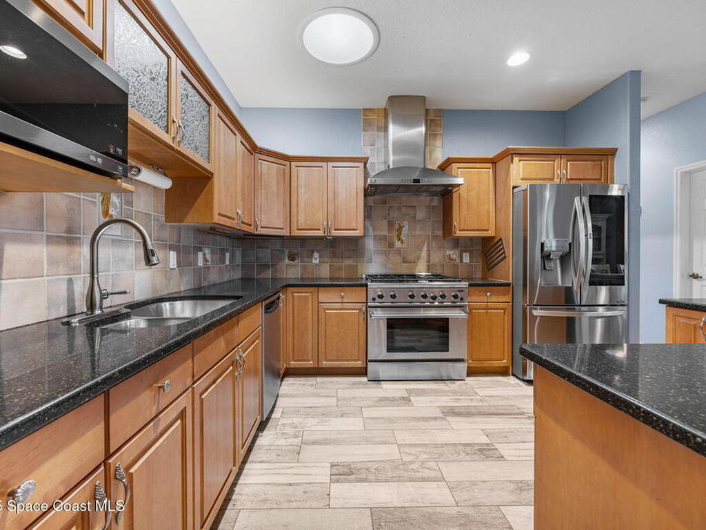 2542 Woodfield Circle, Melbourne, FL 32904