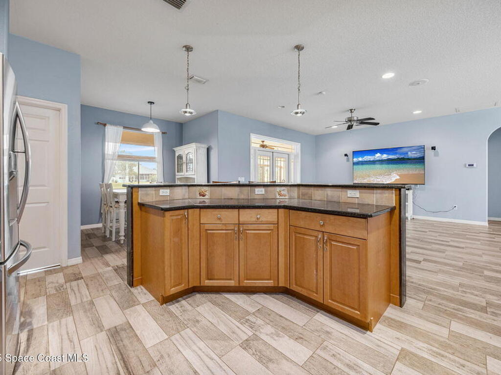 2542 Woodfield Circle, Melbourne, FL 32904