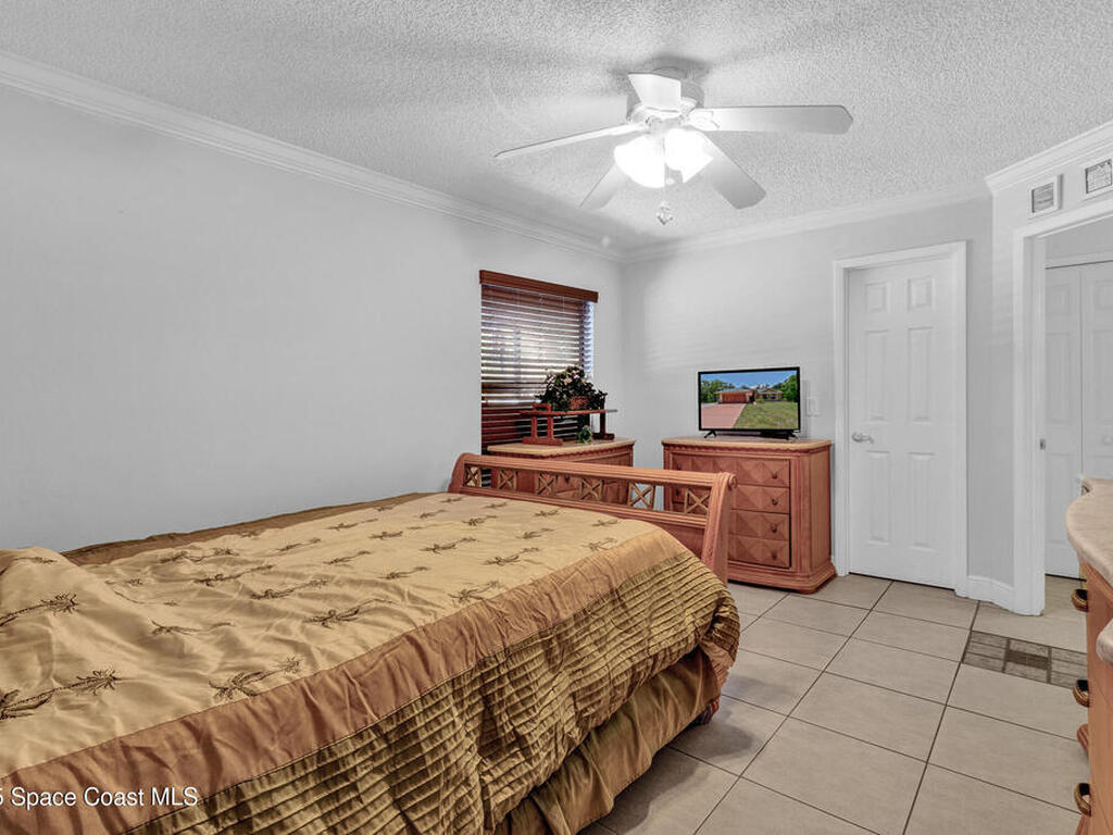 5505 95th Street, Sebastian, FL 32958