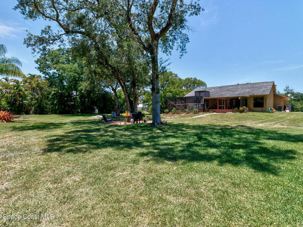 5505 95th Street, Sebastian, FL 32958