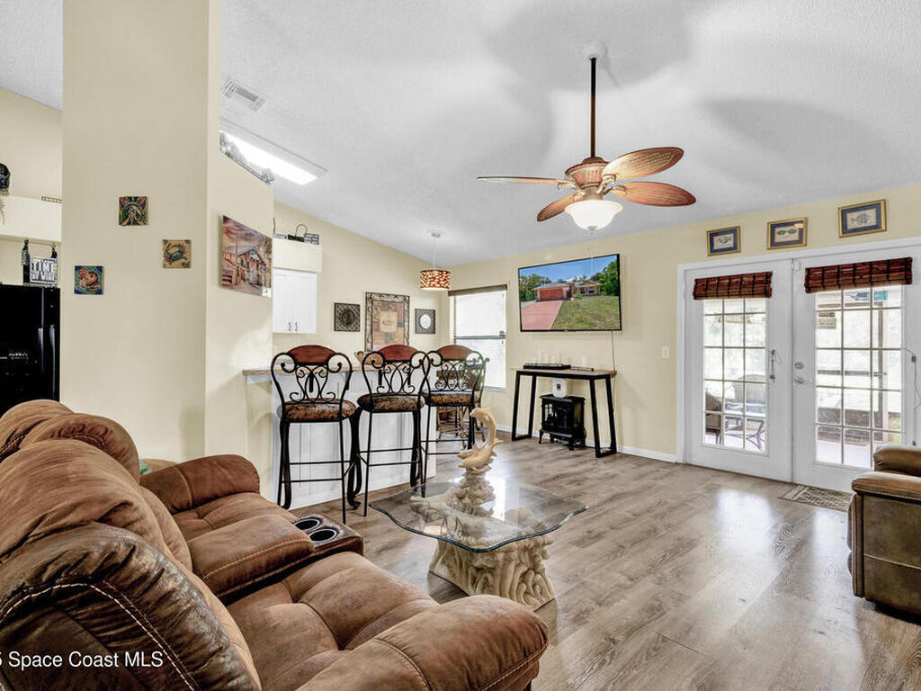 5505 95th Street, Sebastian, FL 32958