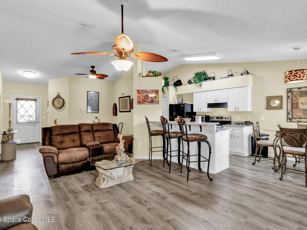 5505 95th Street, Sebastian, FL 32958