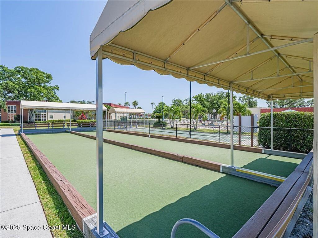 76 Royal Oak Drive, Vero Beach, FL 32962