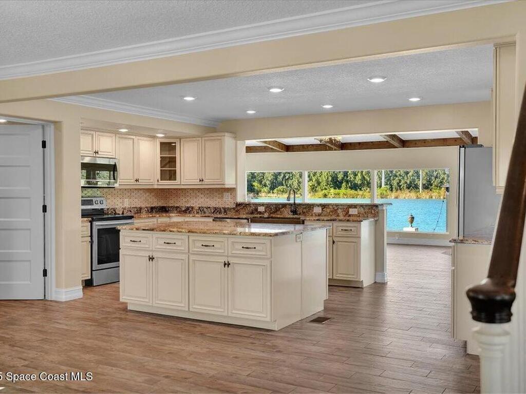 1445 Martin Road, Rockledge, FL 32955