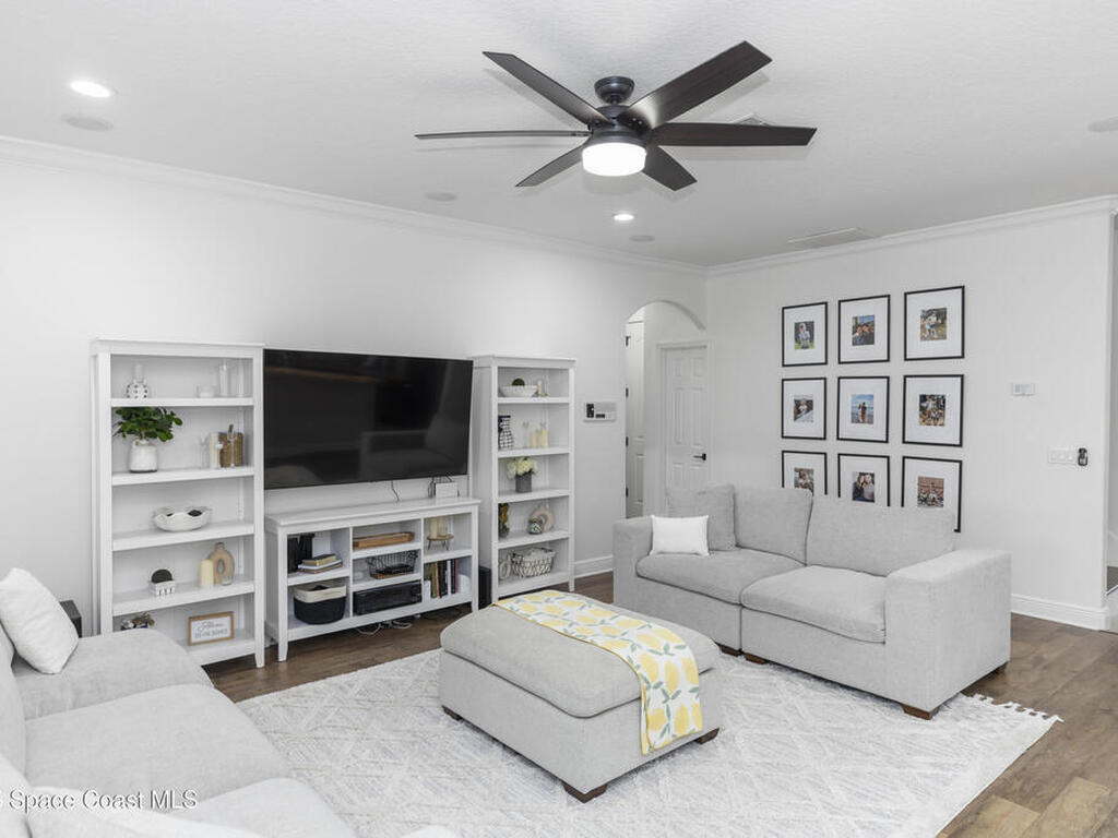 20796 Quinn Street, Orlando, FL 32833