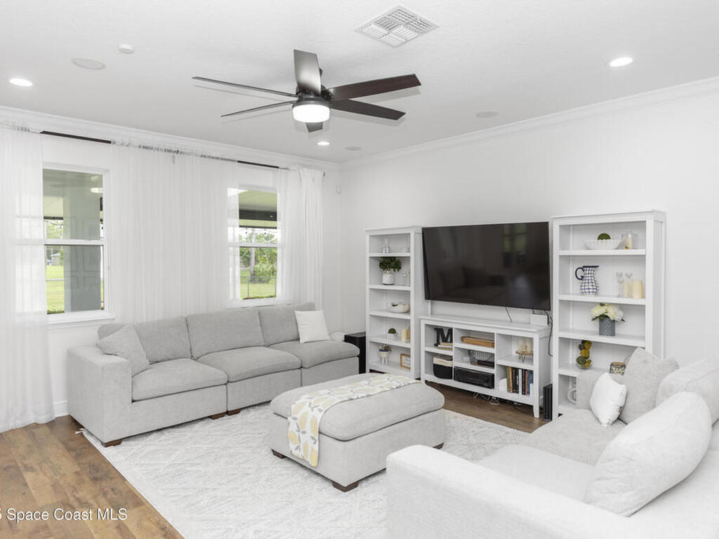 20796 Quinn Street, Orlando, FL 32833