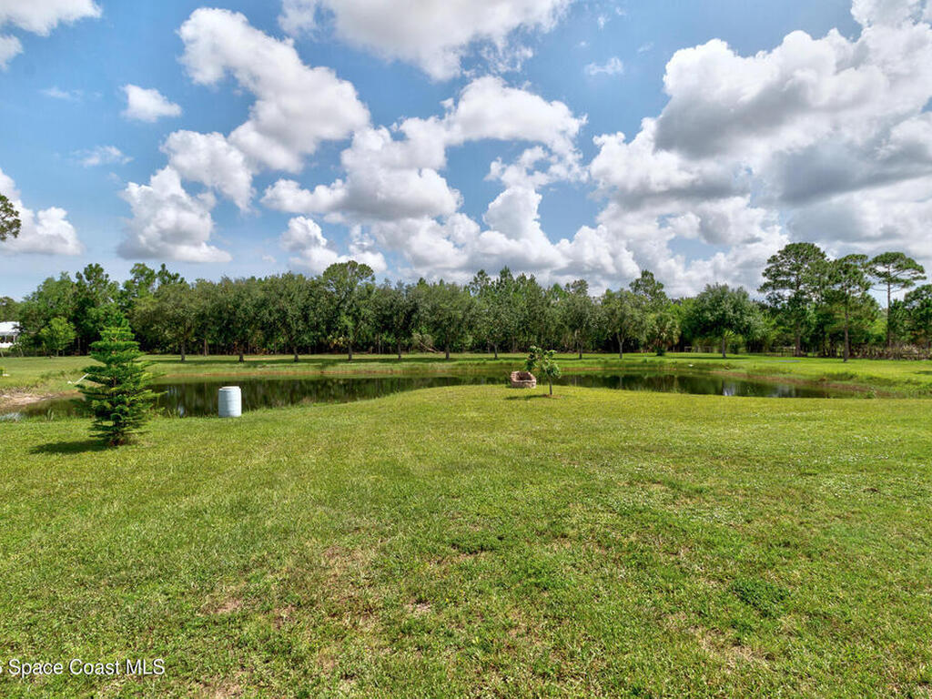 13280 81st Street, Fellsmere, FL 32948