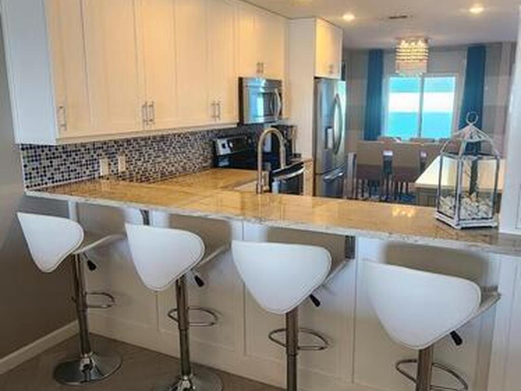 2880 S Atlantic Avenue, Cocoa Beach, FL 32931