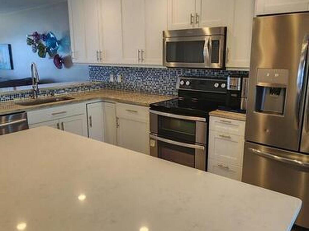 2880 S Atlantic Avenue, Cocoa Beach, FL 32931