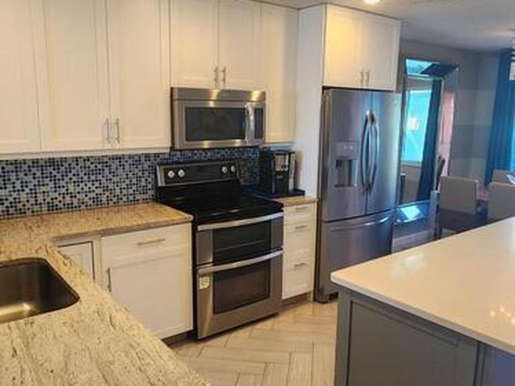 2880 S Atlantic Avenue, Cocoa Beach, FL 32931