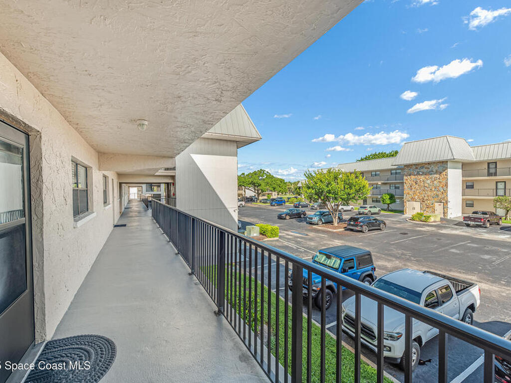 315 Tangle Run Boulevard, Suntree, FL 32940