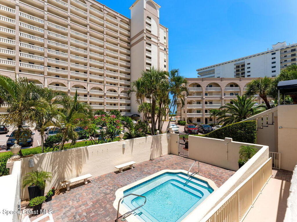 830 N Atlantic Avenue, Cocoa Beach, FL 32931