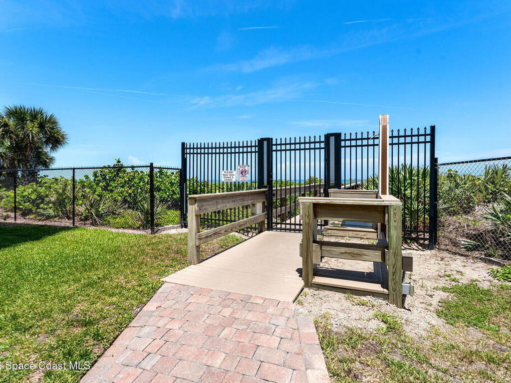 830 N Atlantic Avenue, Cocoa Beach, FL 32931