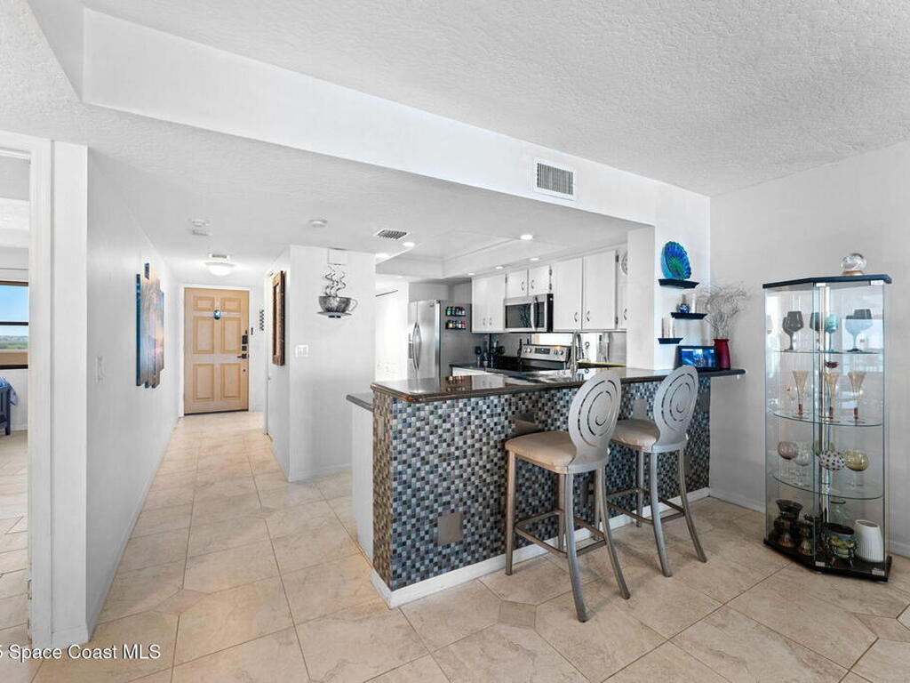 830 N Atlantic Avenue, Cocoa Beach, FL 32931