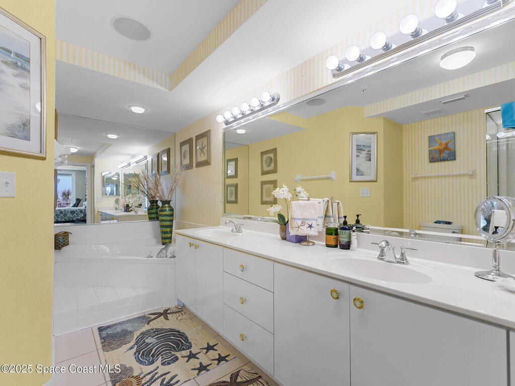 4631 S Atlantic Avenue, Port Orange, FL 32127