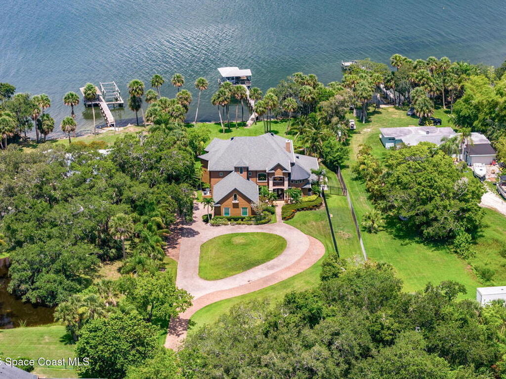 4297 Crooked Mile Road, Merritt Island, FL 32952