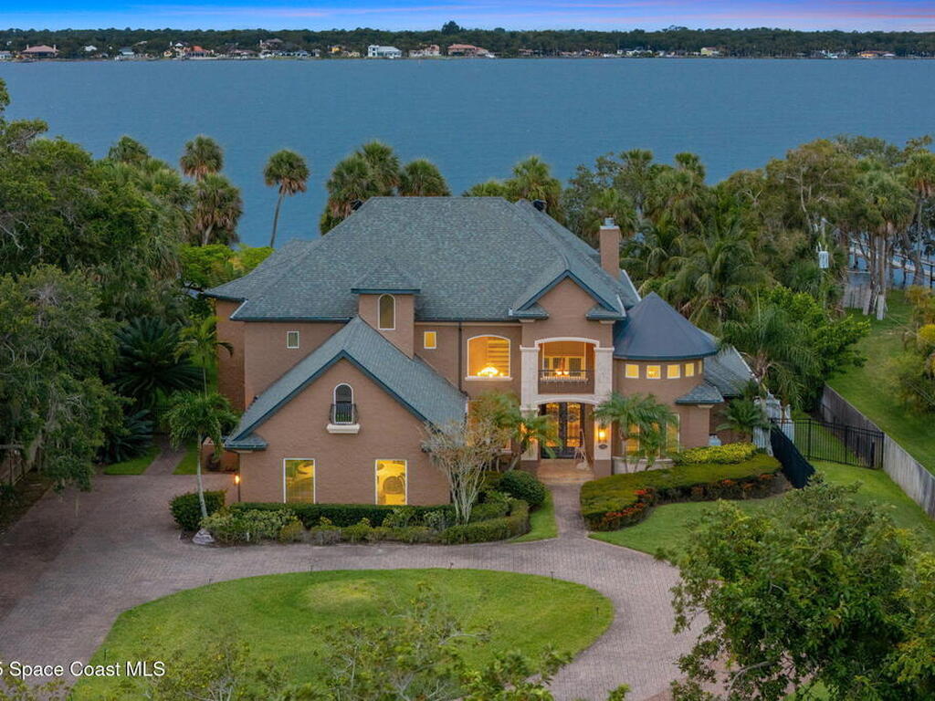 4297 Crooked Mile Road, Merritt Island, FL 32952