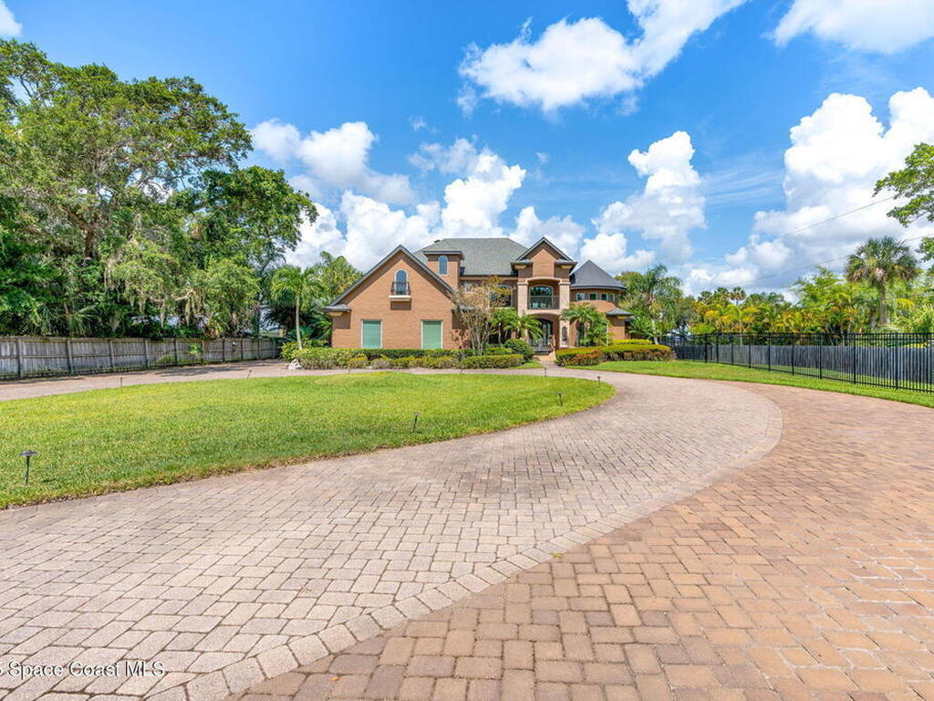 4297 Crooked Mile Road, Merritt Island, FL 32952