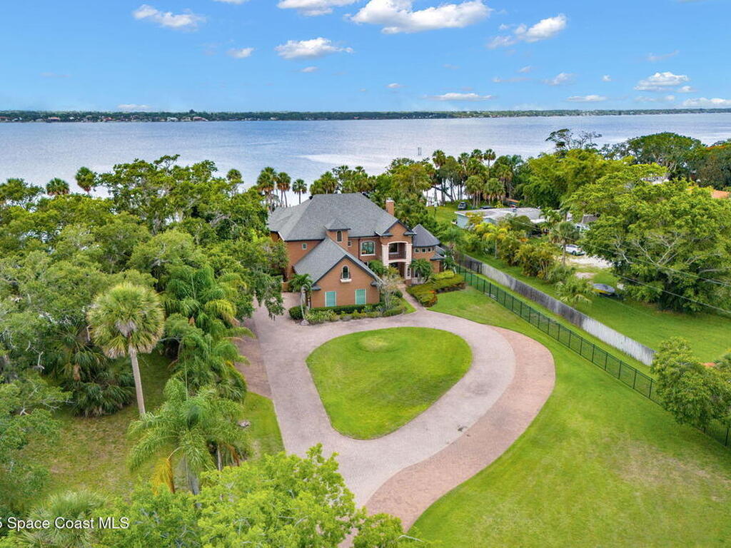 4297 Crooked Mile Road, Merritt Island, FL 32952