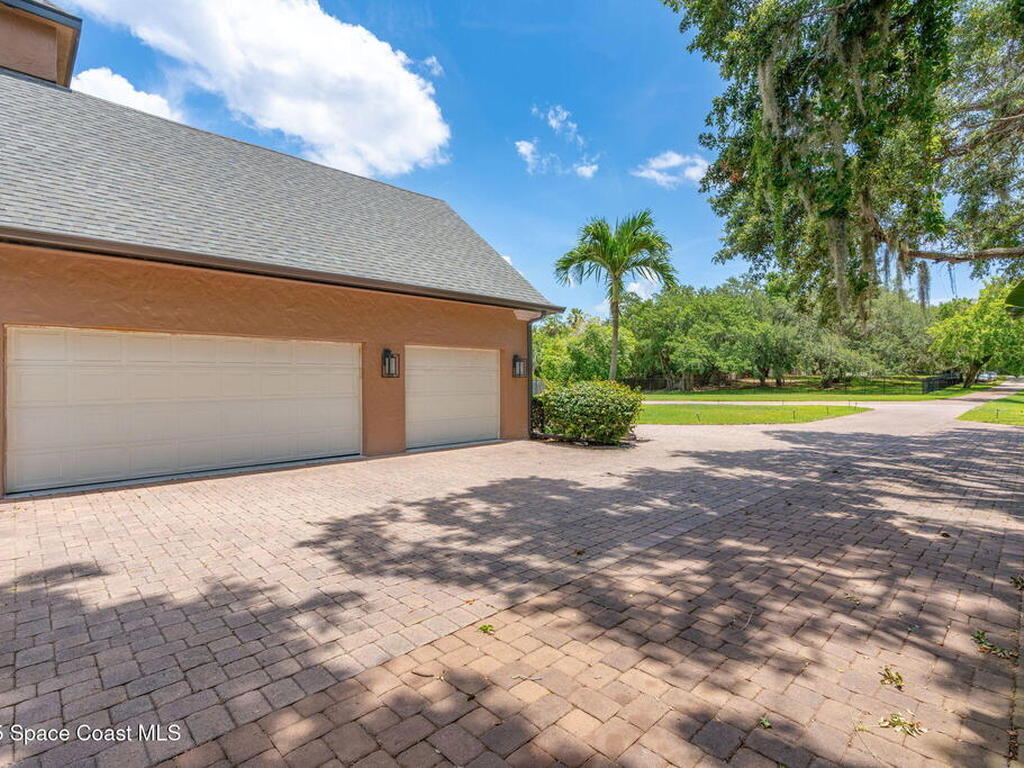 4297 Crooked Mile Road, Merritt Island, FL 32952