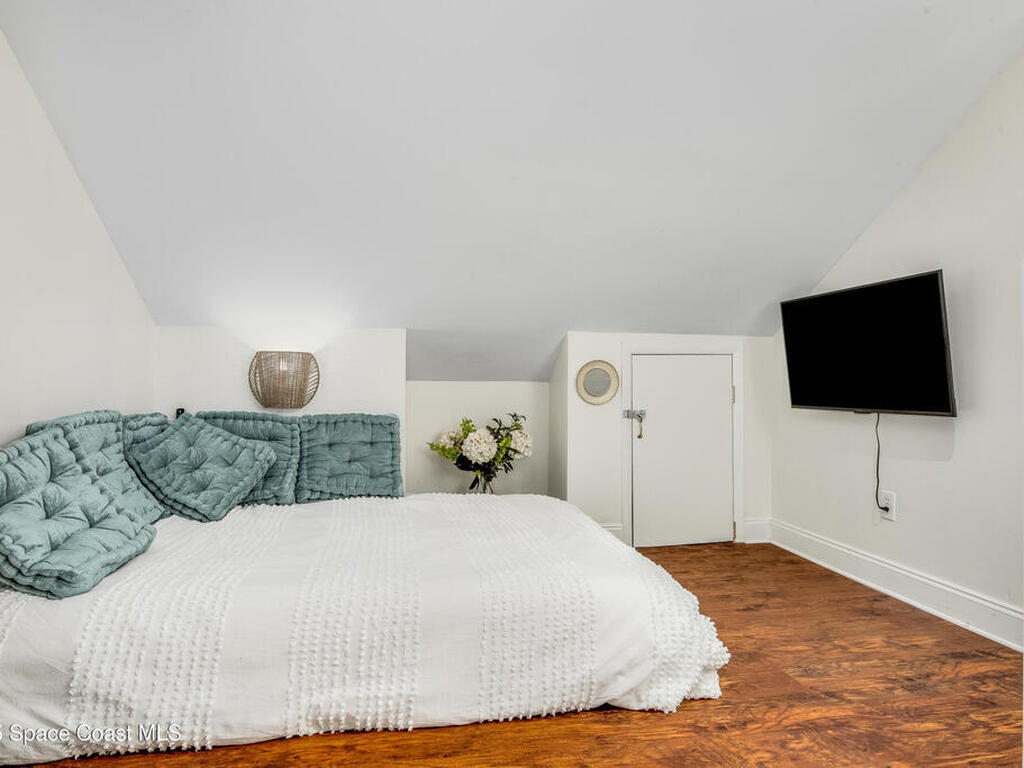 1296 Highland Avenue, Melbourne, FL 32935