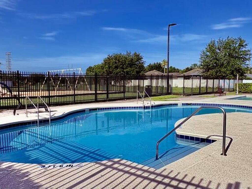 2831 Village Pine Terrace, Orlando, FL 32833