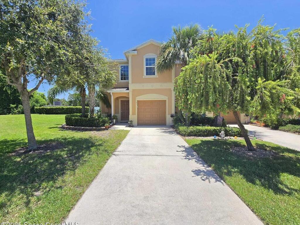 2735 Revolution Street, Melbourne, FL 32935