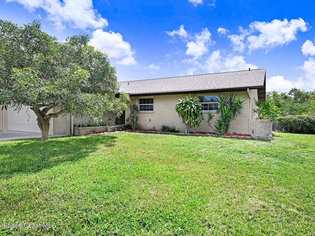 1081 Sunswept Road, Palm Bay, FL 32905