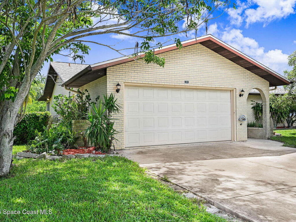 1081 Sunswept Road, Palm Bay, FL 32905