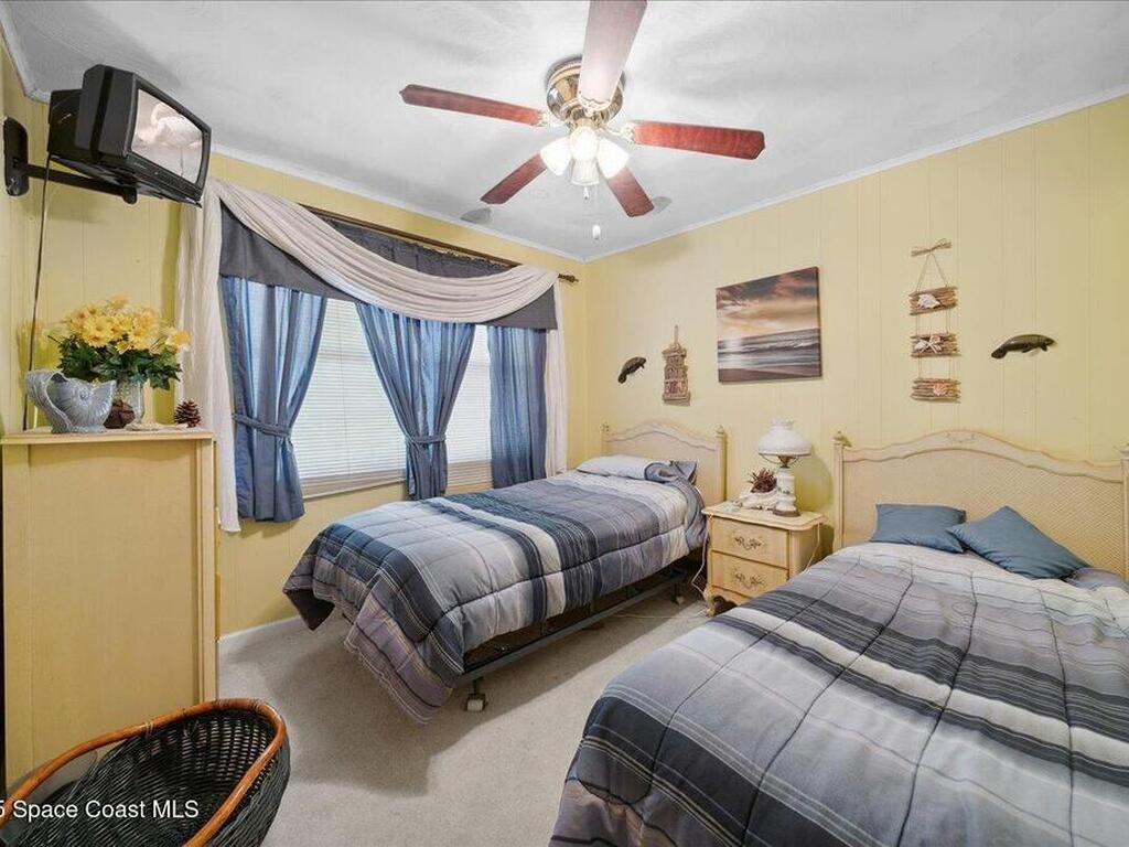 6570 114th Lane, Sebastian, FL 32958