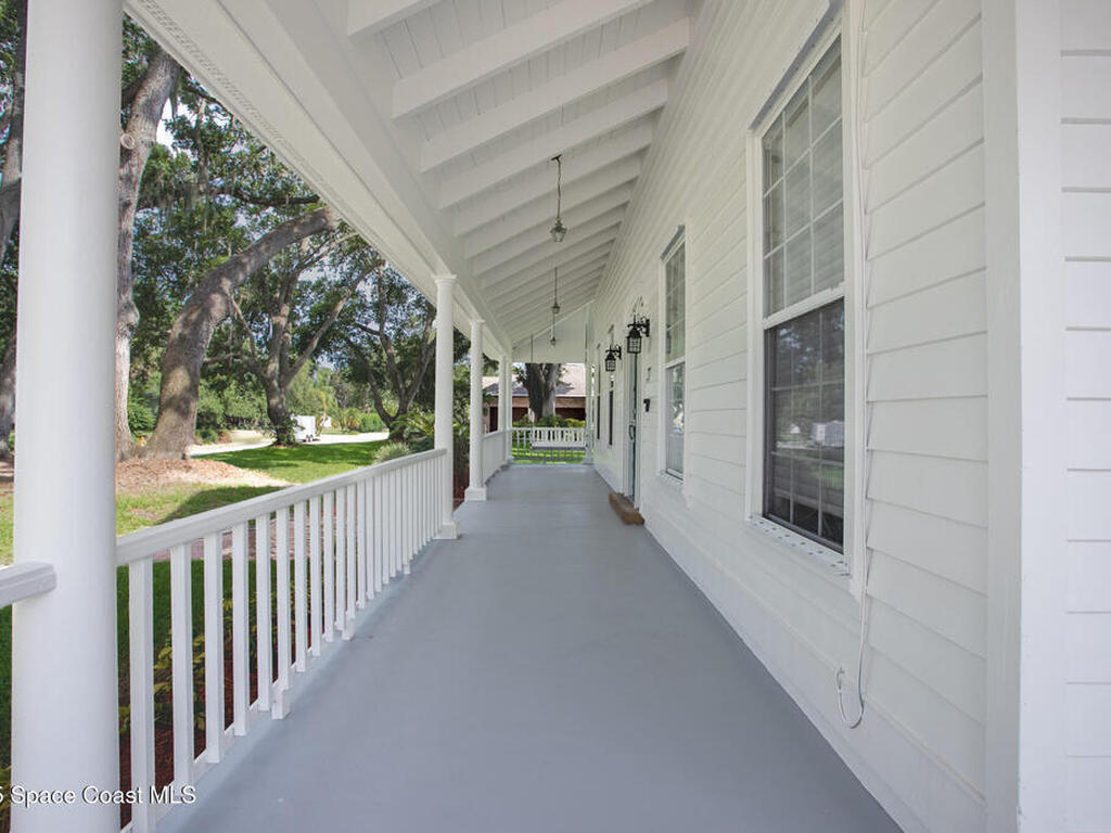 2123 Royal Oaks Drive, Rockledge, FL 32955