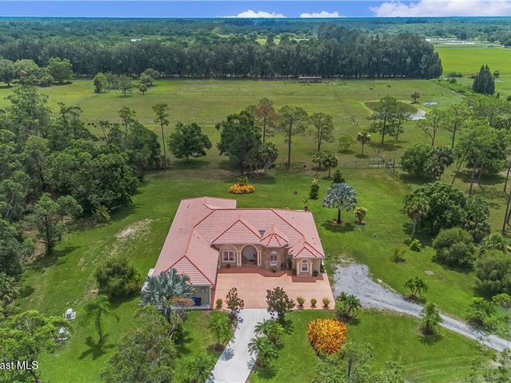 10750 146th Avenue, Fellsmere, FL 32948