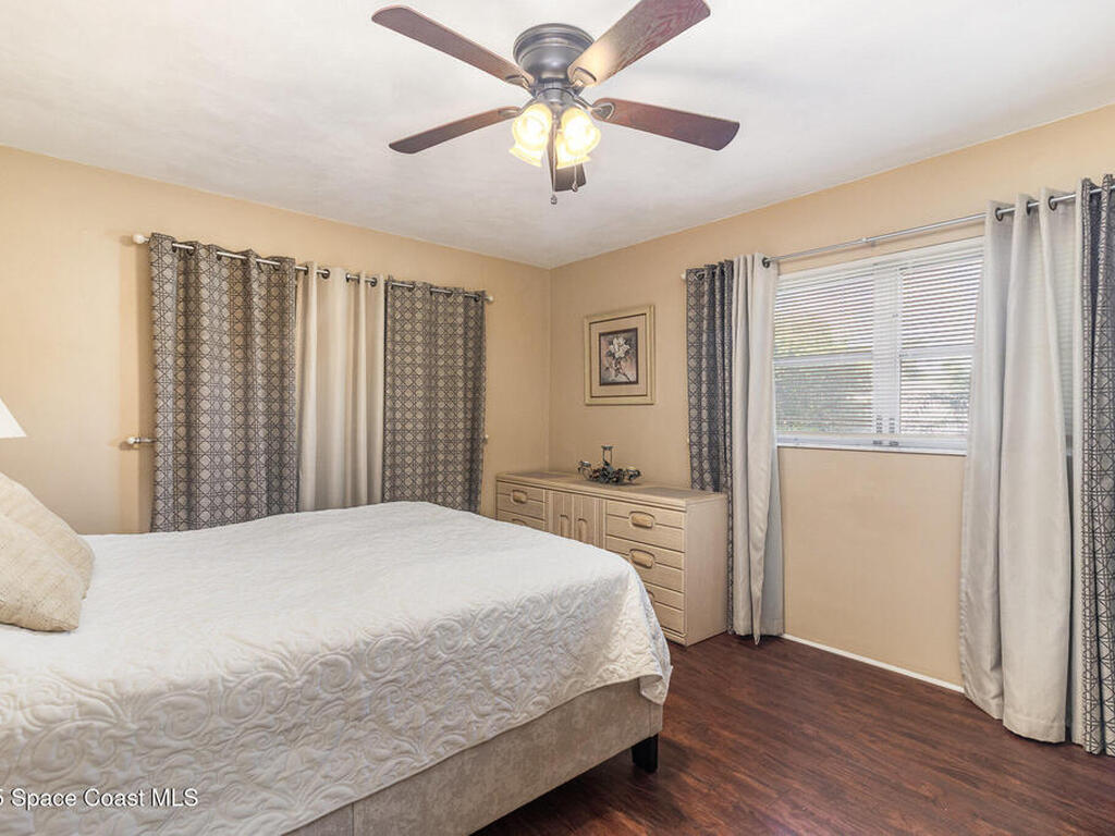 1326 44th Avenue, Vero Beach, FL 32966