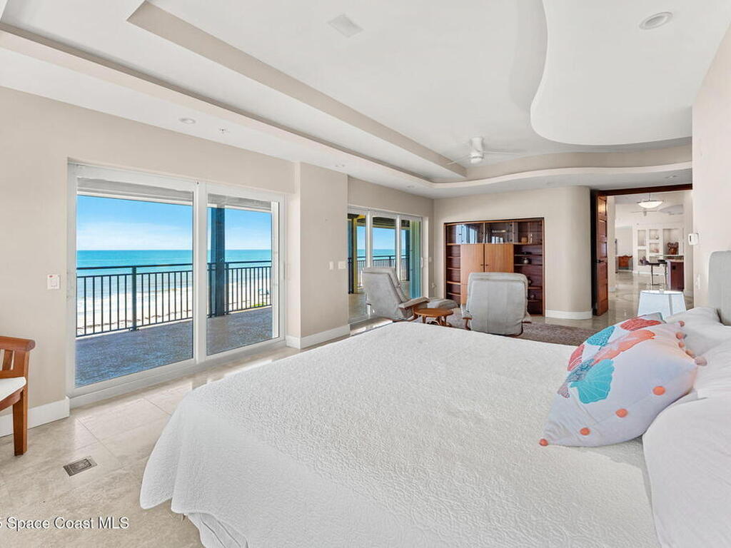 2375 S Atlantic Avenue, Cocoa Beach, FL 32931