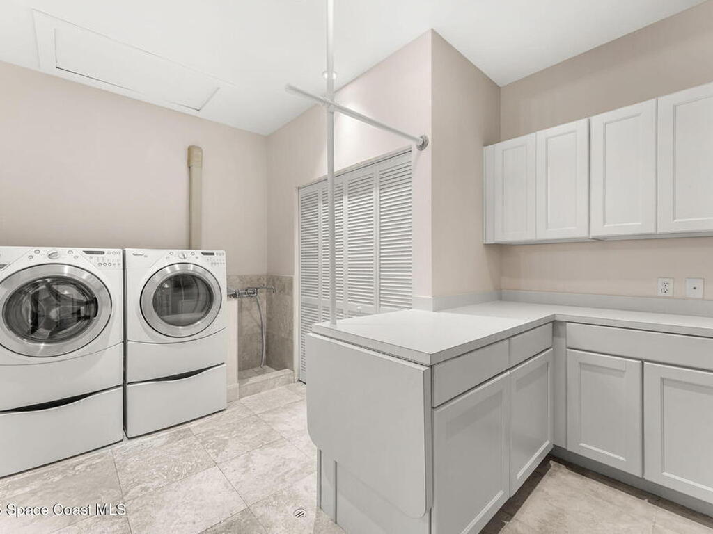 2375 S Atlantic Avenue, Cocoa Beach, FL 32931