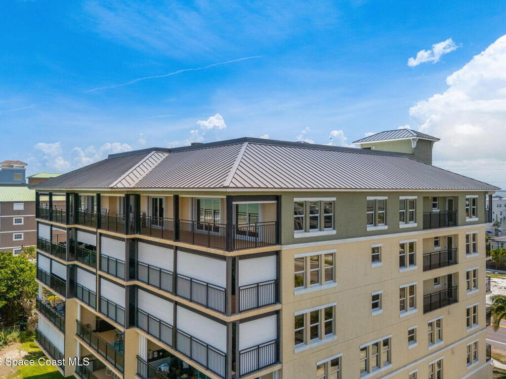 2375 S Atlantic Avenue, Cocoa Beach, FL 32931