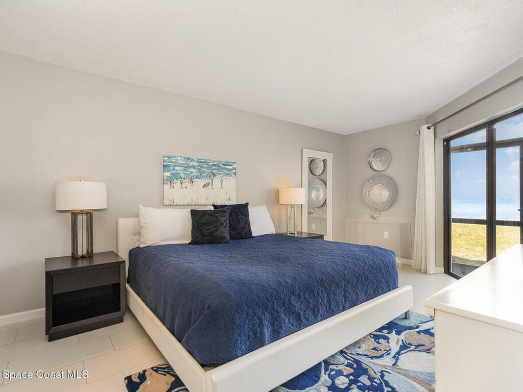 2880 S Atlantic Avenue, Cocoa Beach, FL 32931