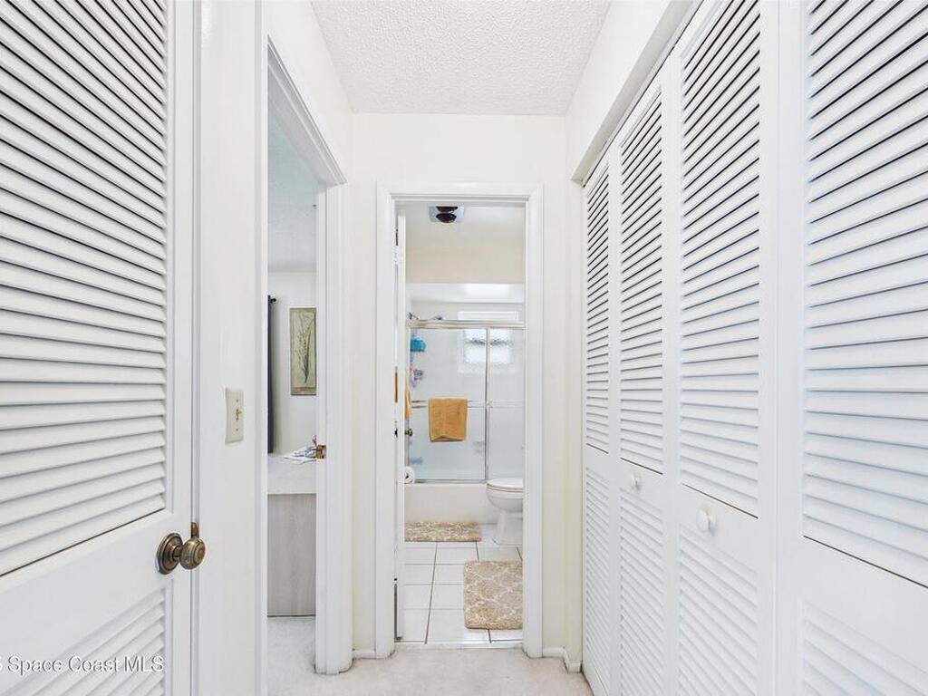 6948 W Country Club Drive, Sarasota, FL 34243