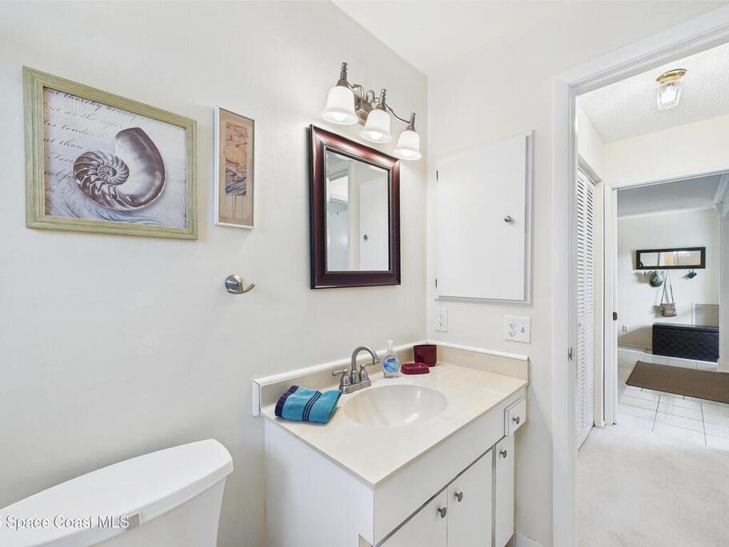 6948 W Country Club Drive, Sarasota, FL 34243