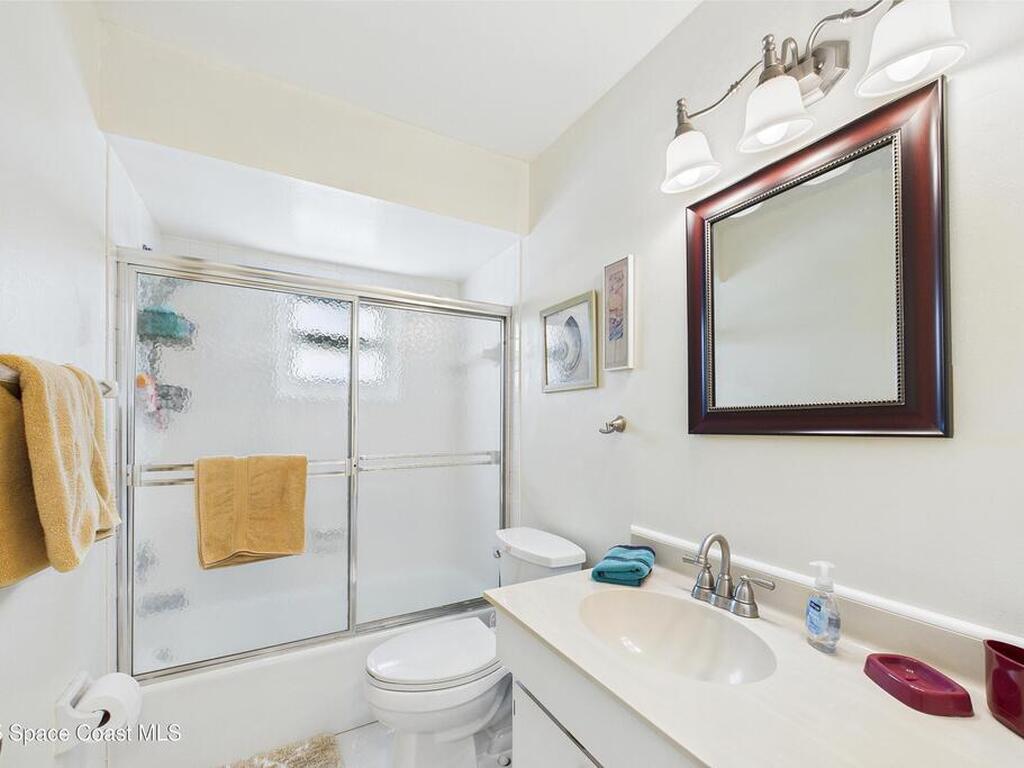 6948 W Country Club Drive, Sarasota, FL 34243