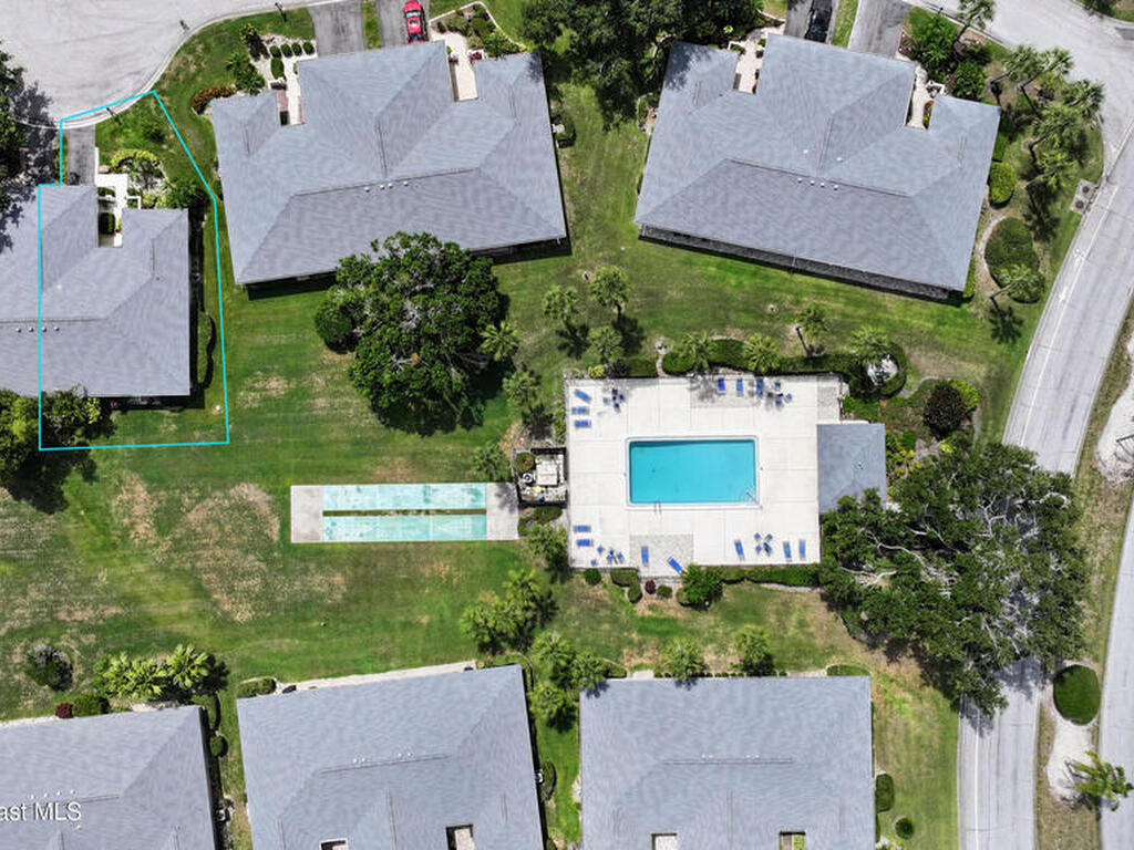 6948 W Country Club Drive, Sarasota, FL 34243