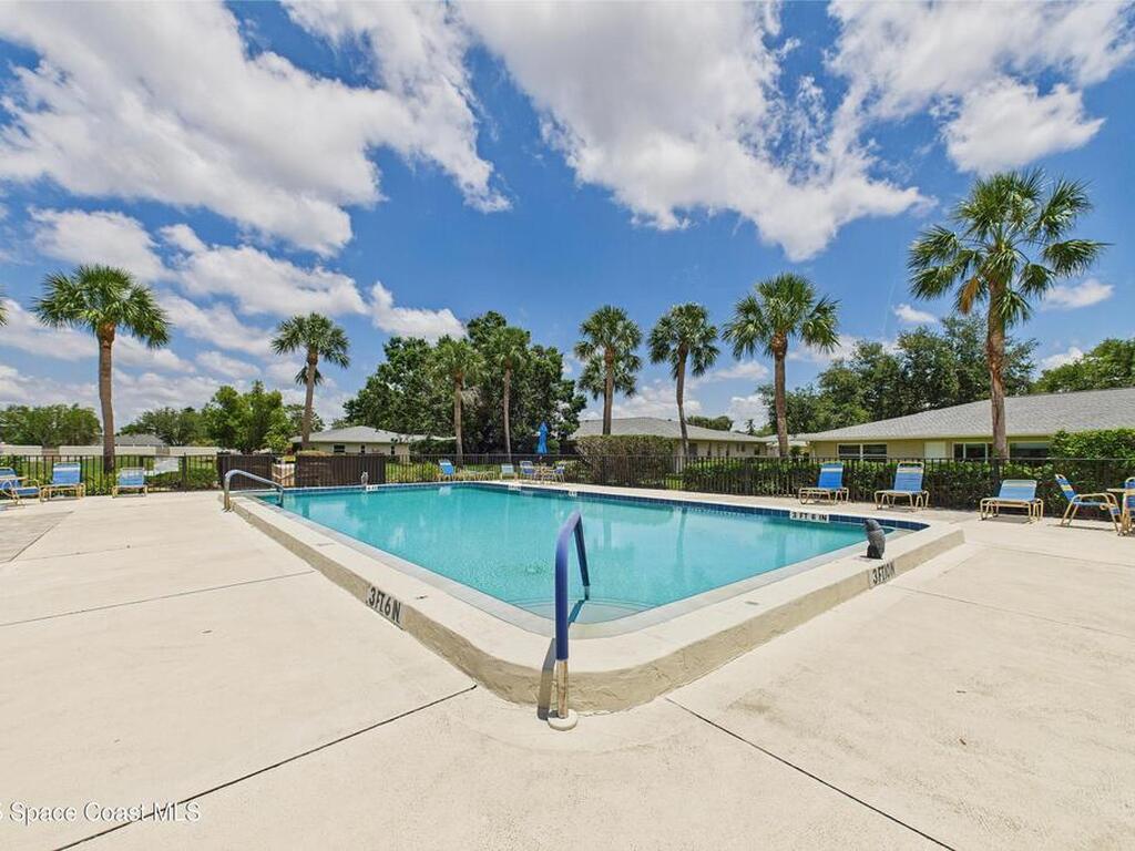 6948 W Country Club Drive, Sarasota, FL 34243