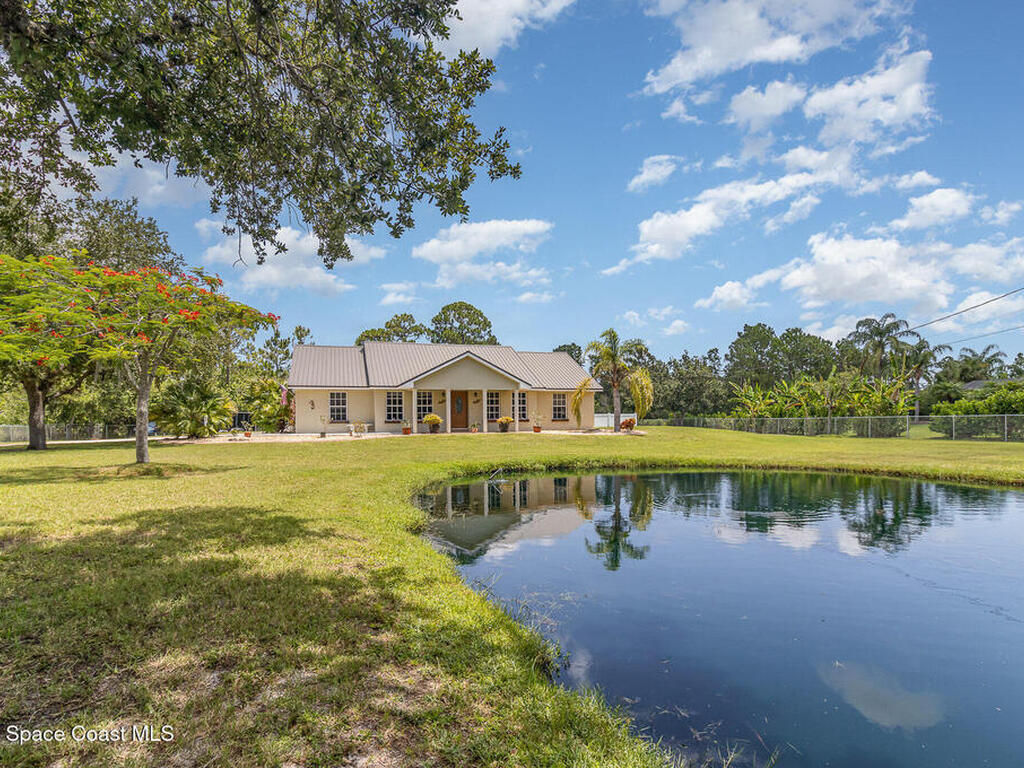 690 Grant Road, Grant-Valkaria, FL 32909
