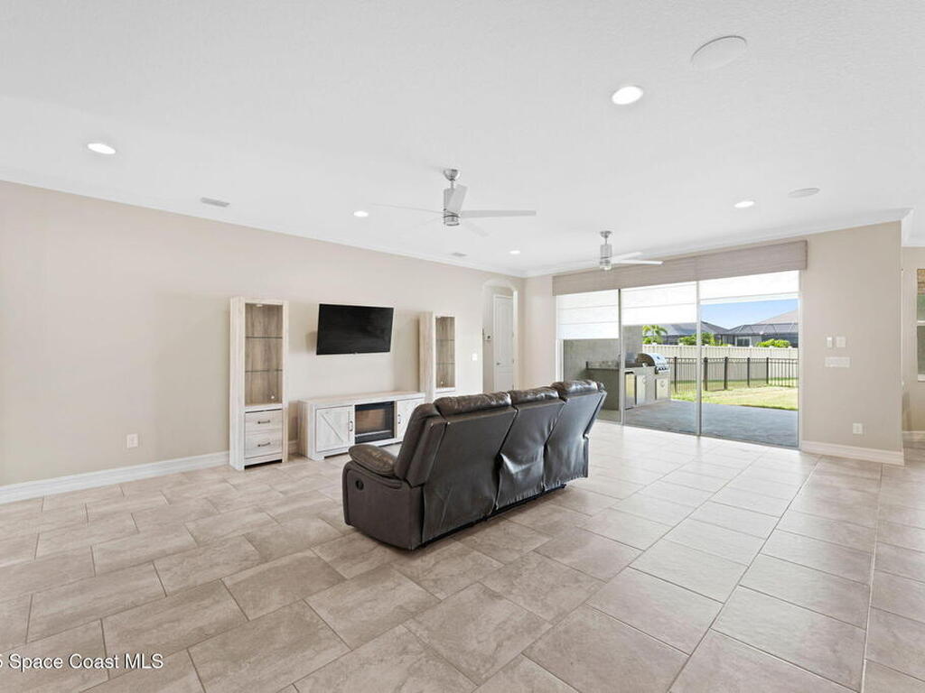 7684 Poulicny Lane, Melbourne, FL 32940