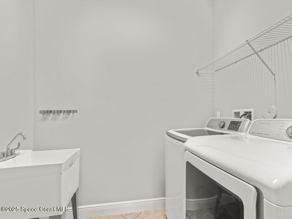 8255 Heather Court, Vero Beach, FL 32967