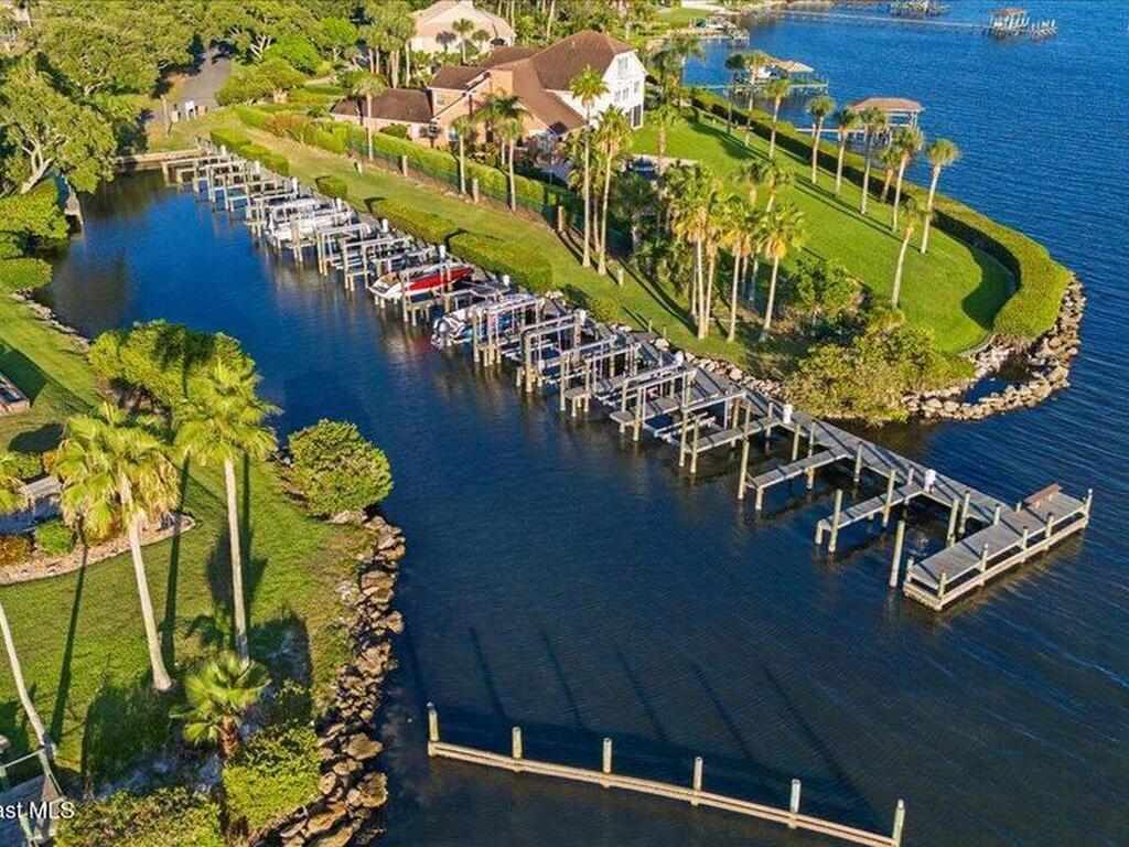 260 Utopia Circle, Merritt Island, FL 32952