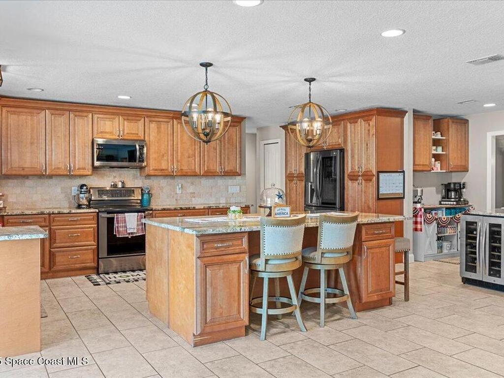 260 Utopia Circle, Merritt Island, FL 32952